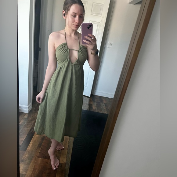 Green cut out dress - Picture 4 of 4